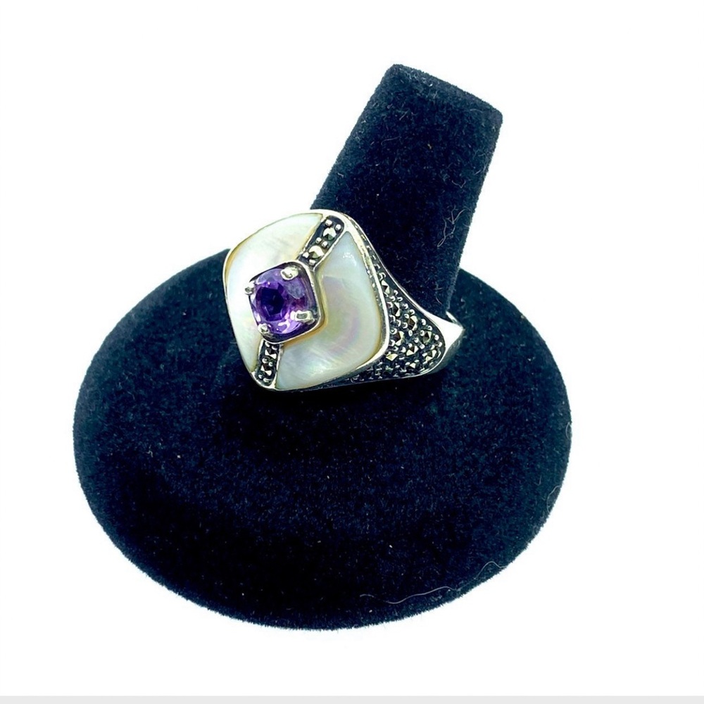Sterling Silver Mother-of-Pearl Ring with Amethyst and Marcasite Size 9
